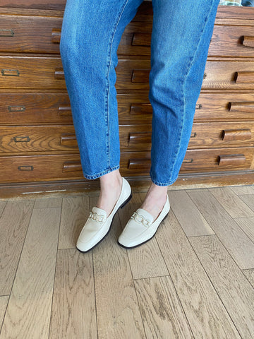 Clarks - Leather Loafer in Ivory