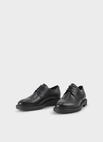 Vagabond - Oxford in Black Leather