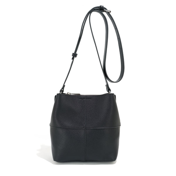 Co-Lab - Bucket Bag with Zipper in Black