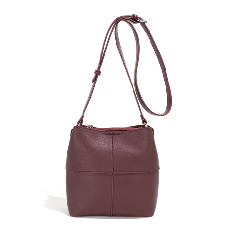 Co-Lab - Bucket Bag with Zipper in Pomegranate