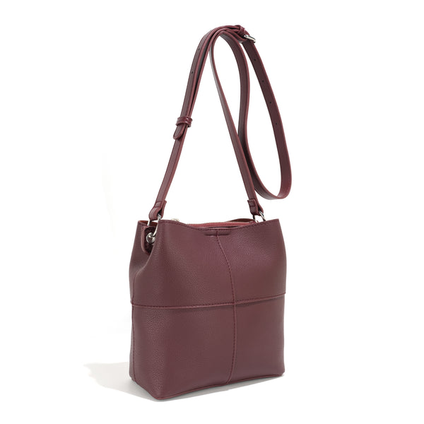 Co-Lab - Bucket Bag with Zipper in Pomegranate