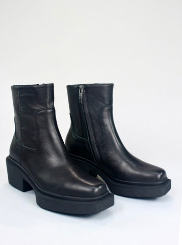 Shoe the Bear - Square Toe Boot in Black Leather