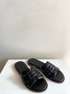 Ateliers - Leather Slides in Black