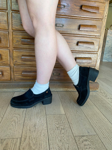 El Naturalista - Heeled Loafer in Black Suede