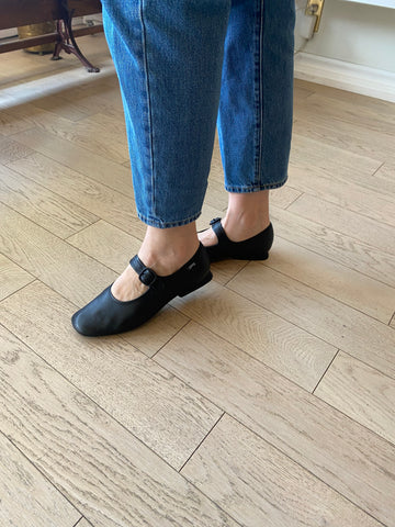 Camper - Mary Janes in Black Leather