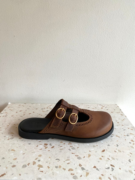 El Naturalista - T-Strap Mules in Brown Leather
