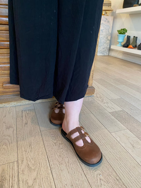 El Naturalista - T-Strap Mules in Brown Leather