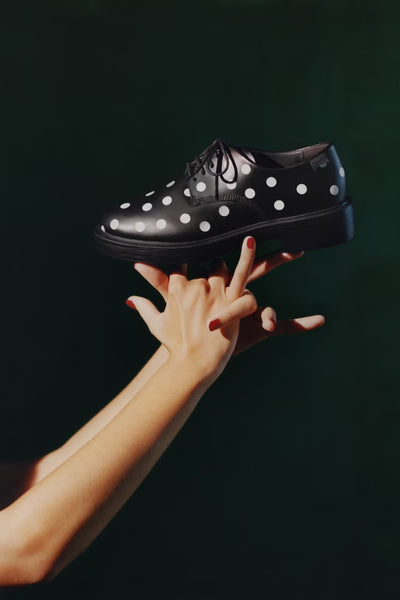 Camper - Leather Oxford in B&W Polka Dots