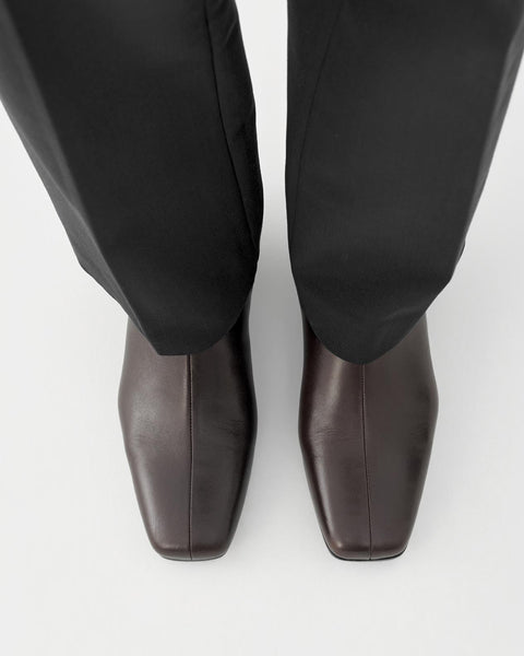 Vagabond Shoemakers - Glove Boot in Brown Leather