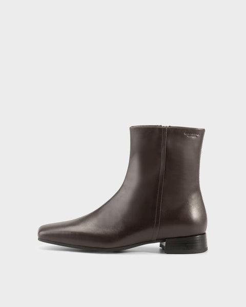 Vagabond Shoemakers - Glove Boot in Brown Leather