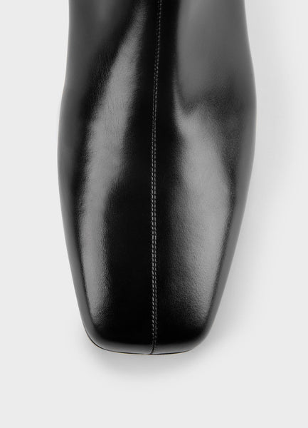 Vagabond Shoemakers - Glove Boot in Black Leather w/Back Strap