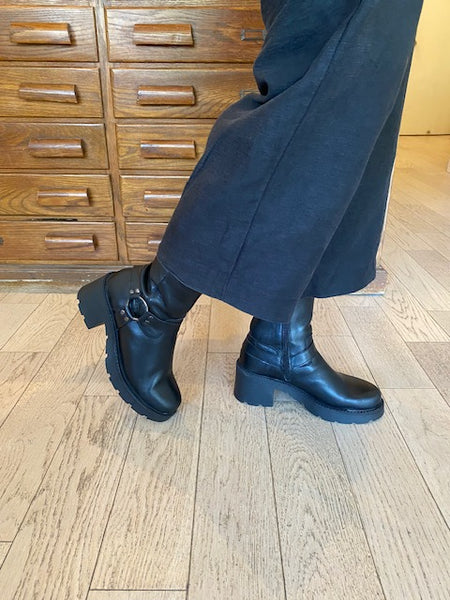 Ateliers - Lug Sole Moto Boots in Black Leather