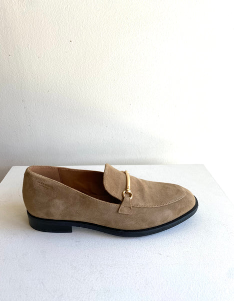 Vagabond Shoemakers - Suede Loafer in Nougat