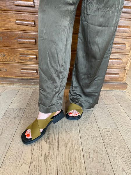 Camper - Cross-Strap Sandal in Olive Nubuck