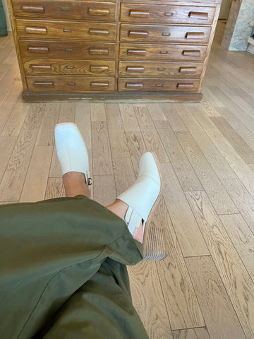 Intentionally Blank - Slingback Mule in Cream Leather