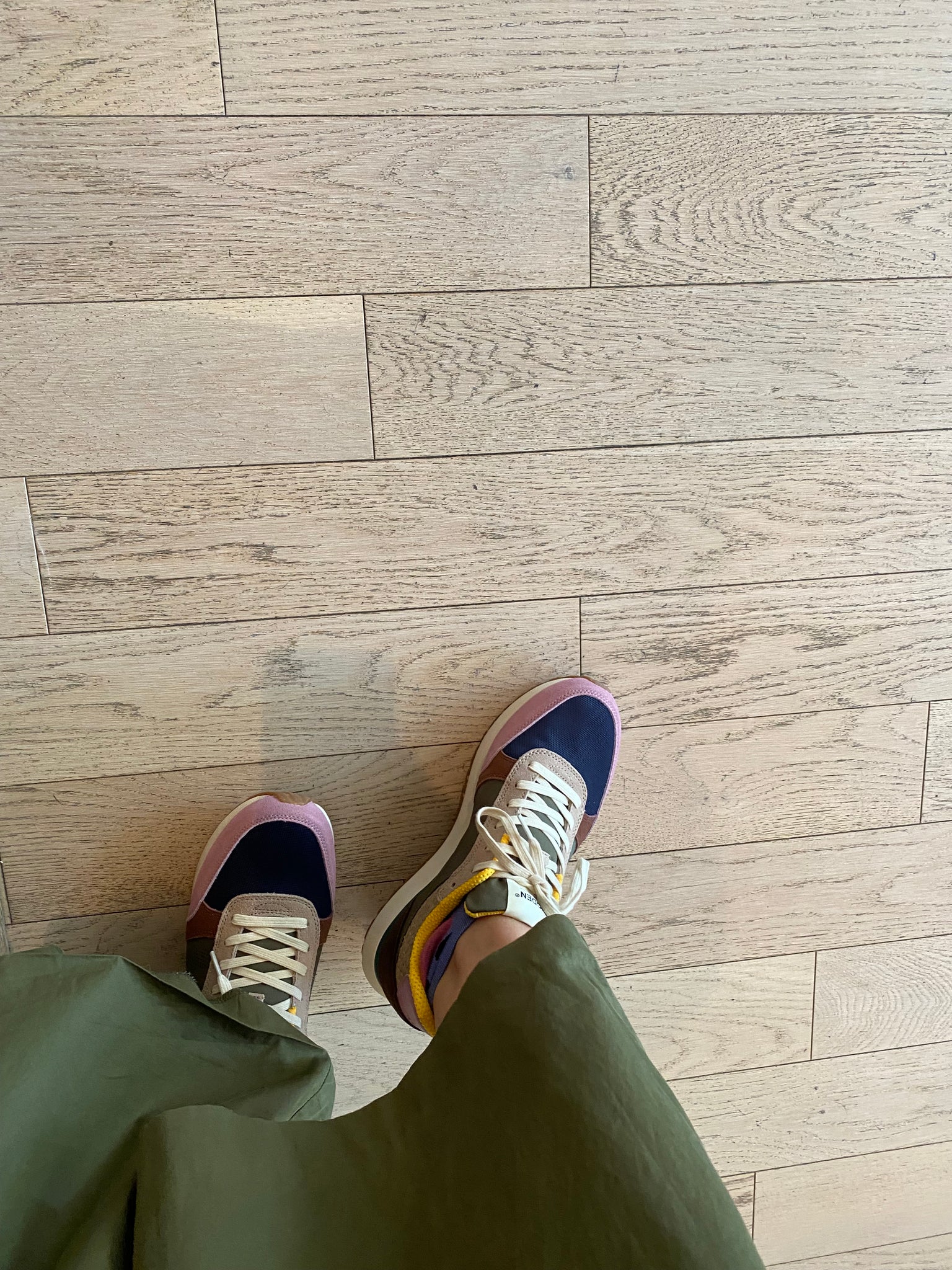 Woden - Sneaker in Dark Algae