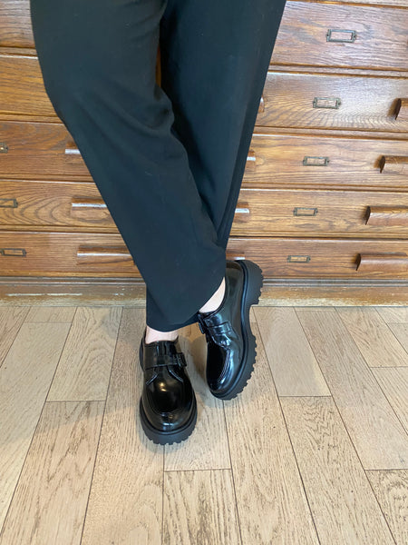 Woden - Monk Shoes in Black Polished Leather