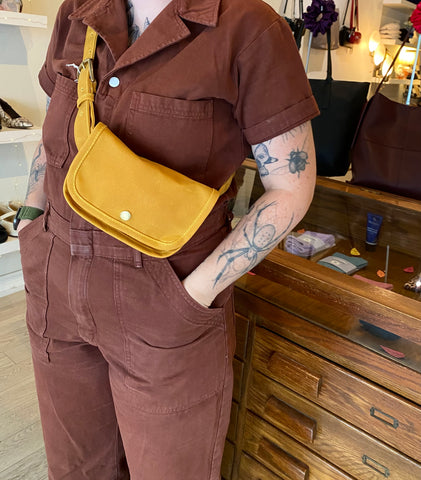 Small Lot - Waxed Canvas Belt Bag in Apricot