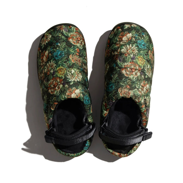 Subu - Slippers with Back Strap in Botanical Brocade