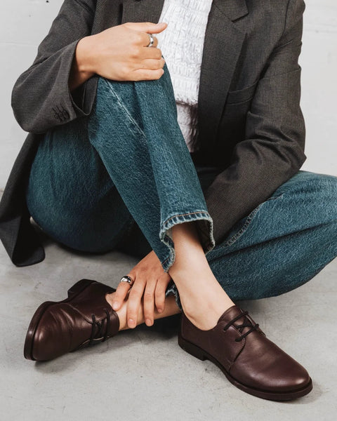 Poppy Barley - Leather Oxford in Cocoa Plum