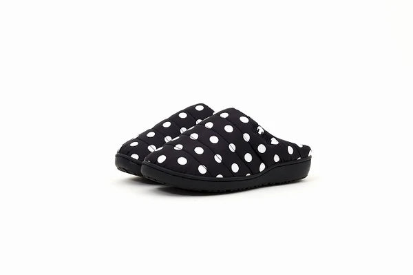 Subu - Slippers in B&W Polka Dots