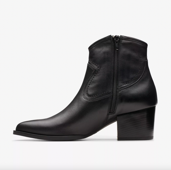 Clarks - Western Boot in Black Leather