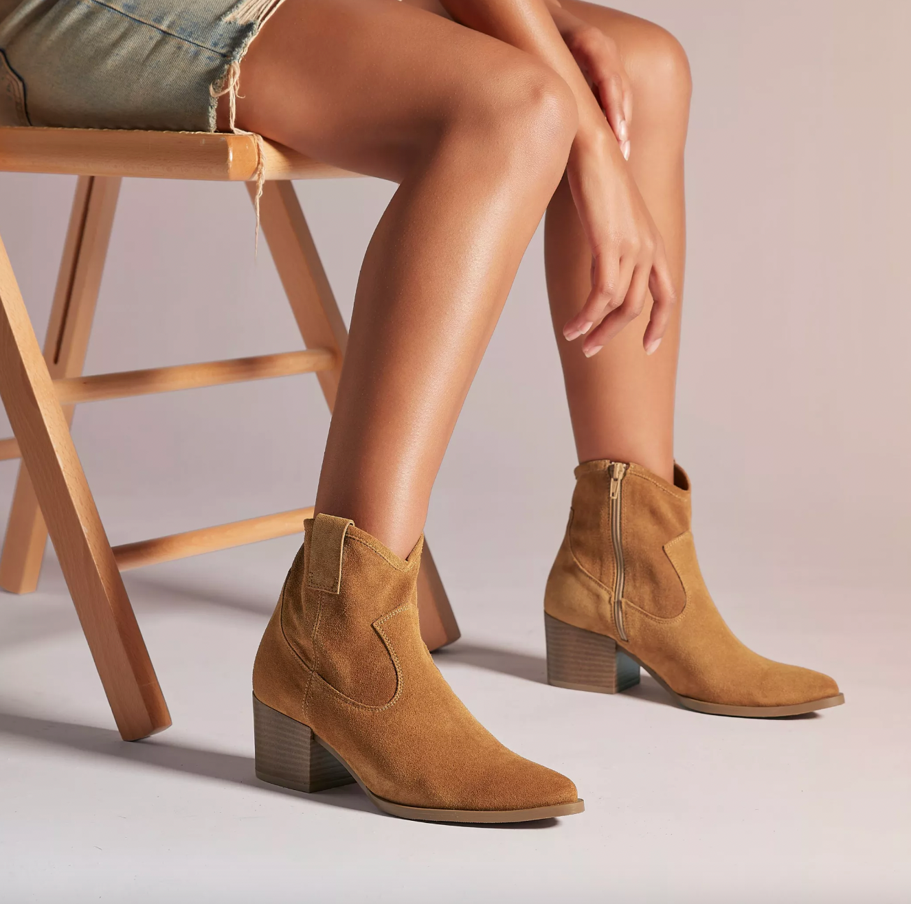 Clarks - Western Boot in Tan Suede