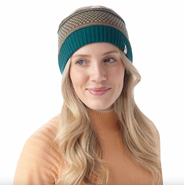 Smartwool - Popcorn Cable Beanie in Emerald Green & Apricot