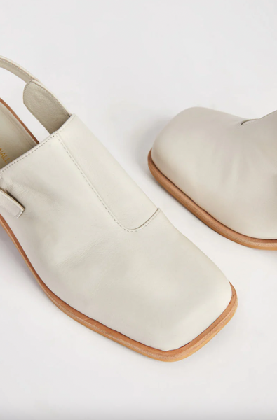 Intentionally Blank - Slingback Mule in Cream Leather