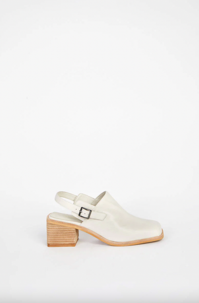 Intentionally Blank - Slingback Mule in Cream Leather
