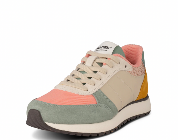 Woden - Sneaker in Pink Sand