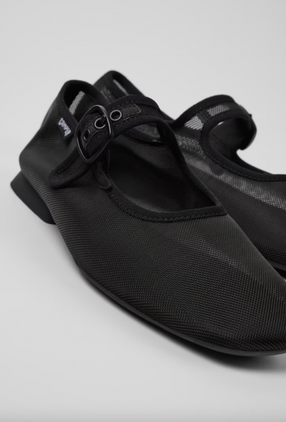 Camper - Mary Janes in Black Mesh