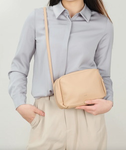 Co-Lab - Organizer Crossbody in Beige