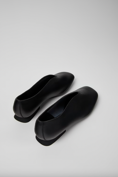 Camper - Casi Ballet Flat in Black Leather