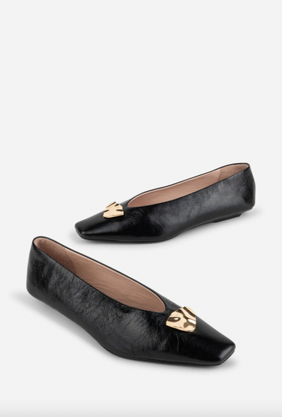 Intentionally Blank - Crinkle Patent Leather Flat in Black