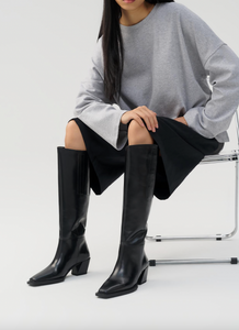 Vagabond Shoemakers - Tall Pull-On Boot in Black Leather
