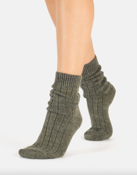 Cette - Ribbed Alpaca Socks in Sage