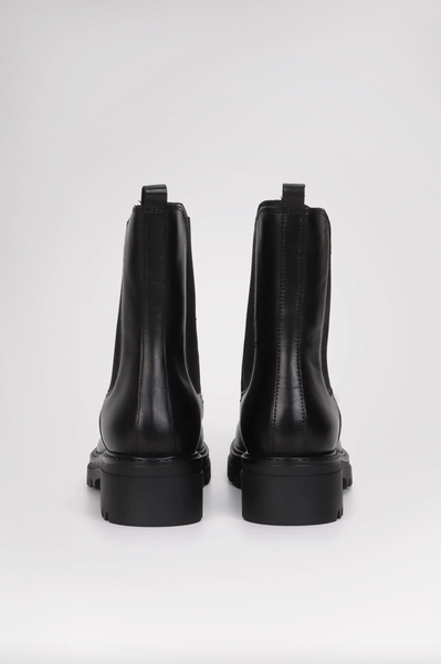 Pajar - Water Resistant Leather Chelsea Boot in Black