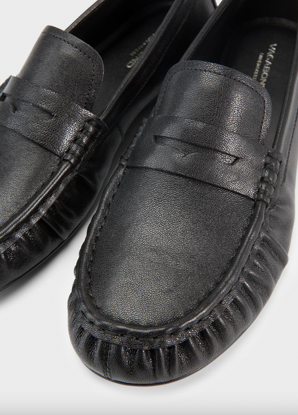 Vagabond Shoemakers -  Ruched Loafer in Black Leather
