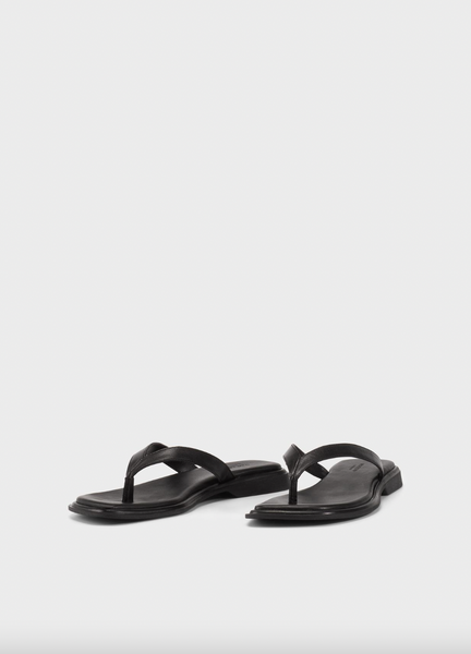 Vagabond Shoemakers - Black Leather Flip Flops