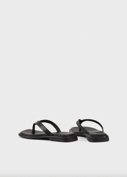 Vagabond Shoemakers - Black Leather Flip Flops