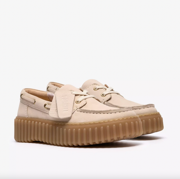 Clarks - Boat Shoe in Cream Nubuck