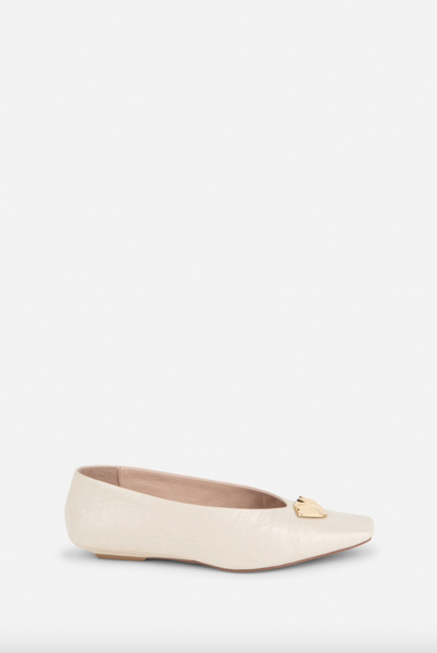 Intentionally Blank - Crinkle Patent Leather Flat in Cream