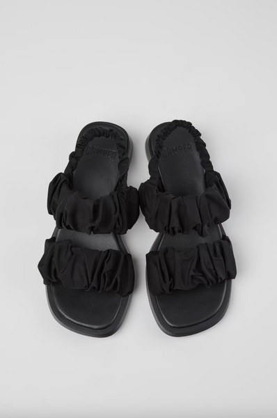 Camper - Vegan Ruffle Sandal in Black