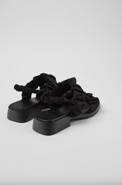 Camper - Vegan Ruffle Sandal in Black