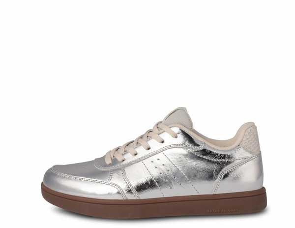 Woden - Leather Sneaker in Silver