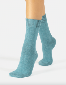 Cette - Cozy Cashmere & Merino Socks in Glacier Blue