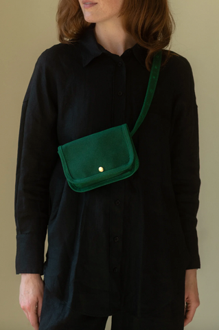 Small Lot - Waxed Canvas Belt Bag in Emerald