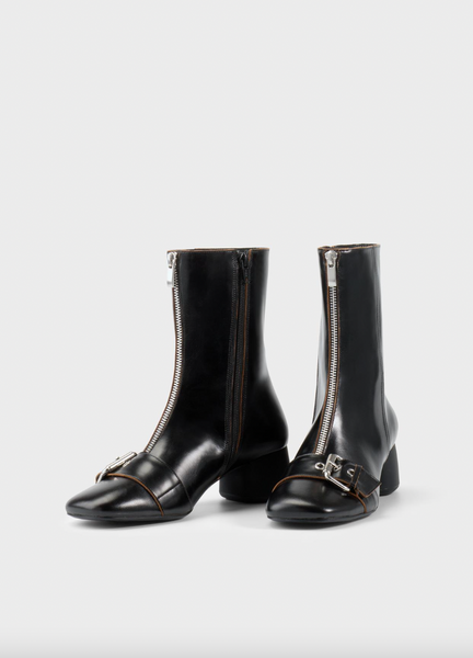 Vagabond Shoemakers - Mod Boot with Buckle Detail in Black Leather