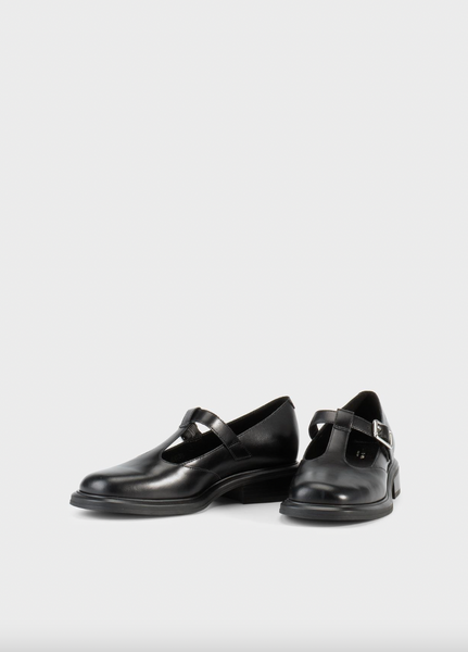 Vagabond Shoemakers -  T-Strap Mary Jane in Black Leather